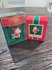 Vintage 1985,86 Hallmark Christmas Ornament Touchdown + Thimble Santa picture
