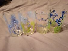 Set of 4 vintage small drinking glasses picture