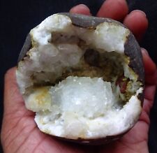 AWESOME RARE GUSOKRATE CRYSTALS BOW W/ STILBITE AND HEULANDITE IN GEODE MATRIX-6 picture