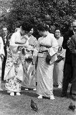 Empress Nagako And Singer Michiyo Azusa Talk During The Gakushu 1964 Old Photo picture
