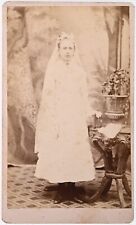 ANTIQUE CDV C. 1880s STUBER CUTE YOUNG GIRL FIRST COMMUNION LOUSIVLLE KENTUCKY picture