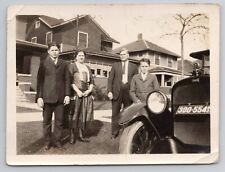 1923 Photo Real Automobile Car Chandler Indiana License Plate Family Pose picture