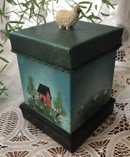 DECORATIVE SQUARE TIN W/ LID - COUNTRY / SHEEP - PRIMITIVE GREEN picture