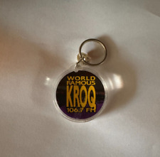 VINTAGE WORLD FAMOUS KROQ 106.7 ALTERNATIVE ROCK (IN LOS ANGELES) KEYCHAIN, NEW picture
