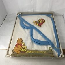 Vintage Winnie the Pooh Bath Set Towel 30x36 & 2 Pieces Washcloths 9x9 New picture