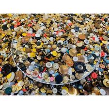 Vintage Buttons Confetti - 125 + Buttons / Celluloid / Metal / Military / Random picture