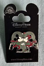 WDW Christmas Holiday Heart 2016 Ice Skating Kissing Mickey & Minnie Pin NWT picture