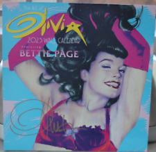 OLIVIA 2023 PIN-UP CALENDAR BETTIE PAGE SIGNED BY ARTIST 26 DIFFERENT IMAGES NEW picture