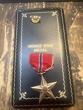 Original WWII Bronze Star Medal with Button - Case picture