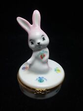 French Limoges Trinket Box Bunny Rabbit  Peint Main. Adorable,  picture