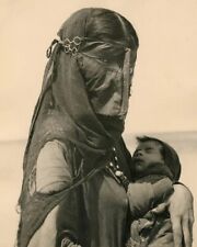 Bedouin Mother with Baby Saudi Arabia 1948 Poster Picture Photo Print 11x17 picture