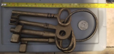 KEYS, Large Iron Skeleton Keys Set of 4 On Closed Ring 7.5