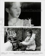 1989 Press Photo Actress Jessica Riggs with Reindeer in 