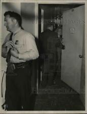 1954 Press Photo Investivation at Bay View Hospital - cvb08024 picture