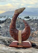 da Hawaiian Store Handcarved Wooden Makau Fish Hook on Stand picture