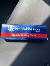 smith and wesson knife quality cutting tool picture