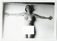 Photo Anonymous Analogue Nude Artistic Modern Woman Model to The picture