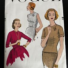 Vintage 1950s Vogue 9273 Tab Detail Collarless Blouse Sewing Pattern 16 XS/S CUT picture