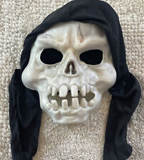 Vintage Fun World Div Halloween Mask Item #9211 Skull Face Glow in the Dark picture