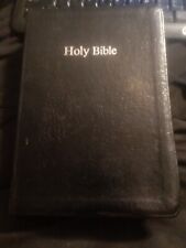 HOLY BIBLE - GIANT PRINT KJV - BLACK GENUINE LEATHER 1982 picture