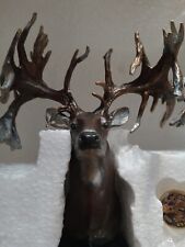 Big Bucks Carvers Whitetail Legends Collection Hole In The Horn picture
