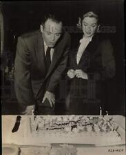 Press Photo Actor Henry Fonda & Woman with Birthday Cake - kfx15938 picture