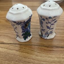 Mason’s Belvedere Antique Salt And Pepper Shakers Blue Floral Pattern picture