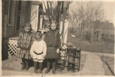 Vintage Photo Snapshot 1900 Children in front of porch- Barn - Cute group picture