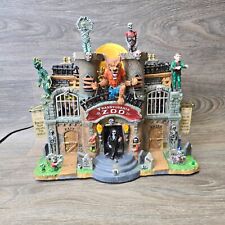 Lemax Spooky Town Transylvania Zoo Halloween Town Works Great With Video  picture