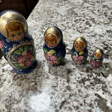 Vintage Russian 4 Piece Nesting Dolls Hand Painted Matryoshka 4 Piece Set picture