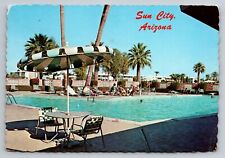 Sun City Arizona Folks Enjoy Sunshine By Pool Vintage Posted 1972 Postcard picture