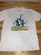 YesterEars Disney Parks Mickey’s Birthdayland Gray T-shirt Large Adult Soft NWOT picture