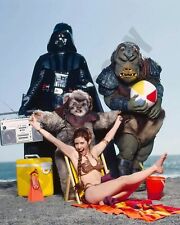 Princess Leia Bikini Darth Vader On Beach Star Wars Return the Jedi 8x10 Photo picture