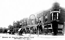 Broad Street View Grinnell Iowa IA Reprint Postcard picture