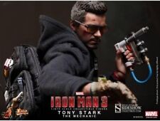 IRON MAN 3~TONY STARK~THE MECHANIC~SIXTH SCALE FIGURE~MMS209~HOT TOYS~MIBS picture