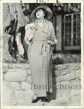 1934 Press Photo Mrs. Patrick Campbell vacationing at Lake Arrowhead, California picture