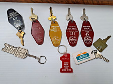 Lot--6  -VINTAGE   Hotel / Motel Room Key fob Lot with keys - NY-PA-NH-VA-MA picture