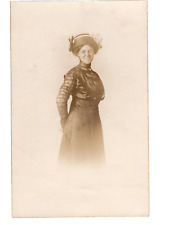 c1902 WOMAN GREAT HAT FASHION REAL PHOTO POSTCARD RPPC NO ID picture