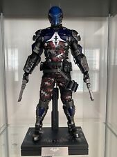 Hot Toys 1/6 VGM28 Arkham Knight Figure picture