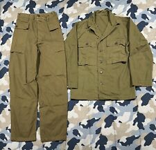 at the front reproduction WW2 US Army Dark Shade HBT Uniform Set Size Small picture