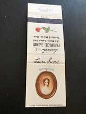 Vintage Canada Matchbook: “Laura Secord - Pharmacie Gagnon” Thetford Mines picture