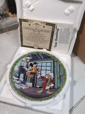 Walt Disney Knowles Collector Plate Mickey's Christmas Carol 