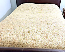 Vintage Hand Crochet Ivory Lace Bed Topper Tablecloth Pinwheel 103