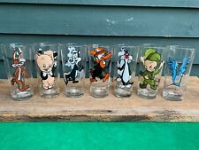 Vintage LOONEY TUNES COLLECTIBLE GLASSES 6.25