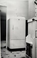 VTG 1940s Photo GE FRIDGE Kitchen Interior Decor Vernacular Found Abstract Odd picture