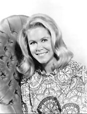 Beautiful Actress “Elizebeth Montgomery” Glossy 5X7 B&W Photo ‘Bewitched’ NEW💋 picture