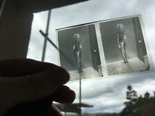 WW2 ERA  PAIR  OF  NEGATIVES LADY  NAKED IN HIGH HEELS BEHIND THE ROOM DOOR picture