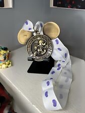 Vintage 1995 Disneyland Marathon Inaugural Medal - Collector’s Item picture