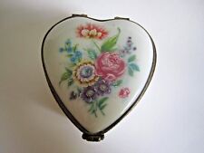 LIMOGES France VALENTINE HEART Hinged Trinket Box from a Famous Maker picture