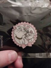 Loungefly Disney The Aristocats Marie & Duchess Portrait Enamel Pin NEW picture